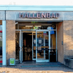 Hallenbad Varel Eingangsbereich des Hallenbads Varel – kommunale Sport- und Freizeiteinrichtung